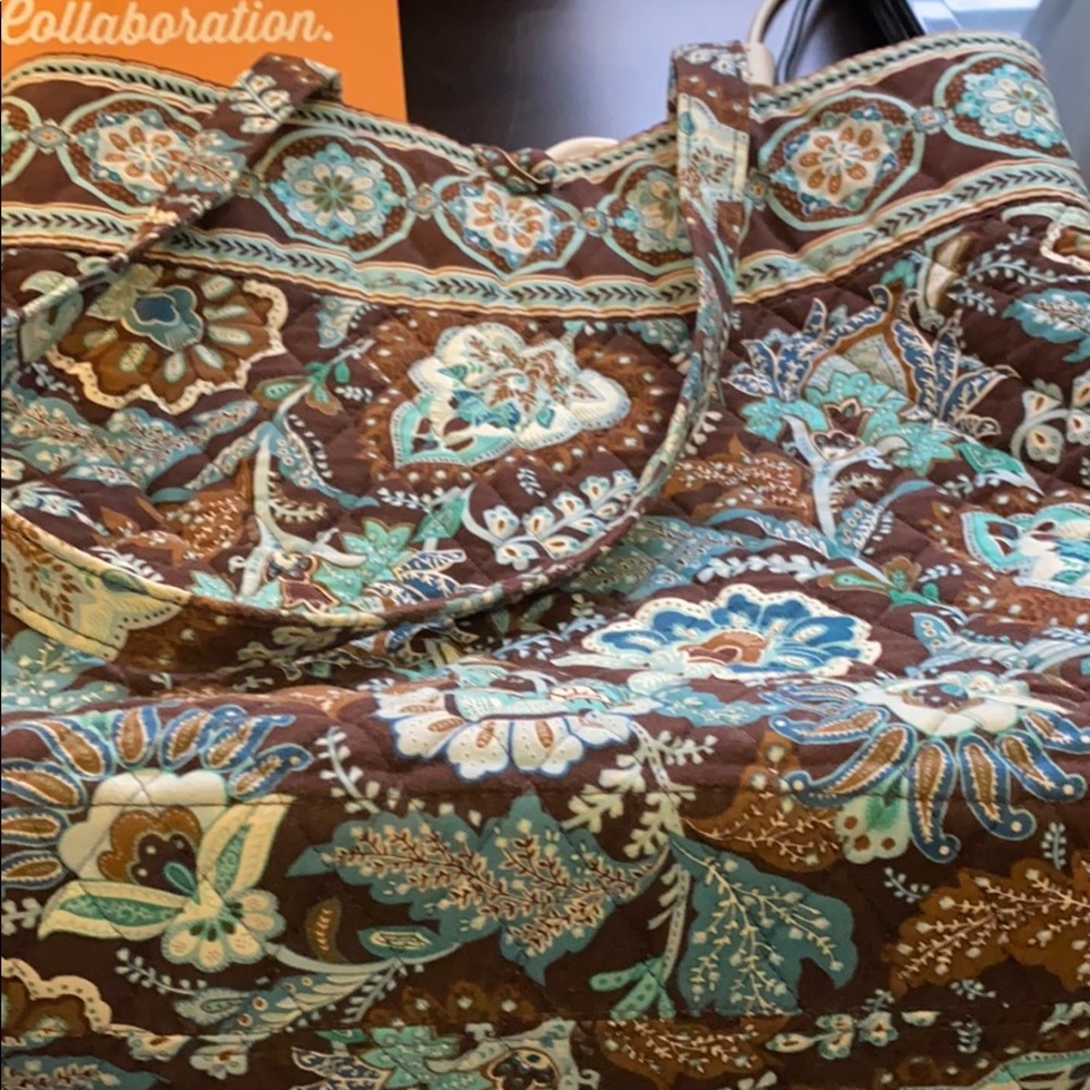 Vera Bradley tote